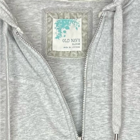 Old Navy Women’s Light Gray Full Zip-Up Hoodie Fleece Sweatshirt SZ XL - Picture 2 of 8